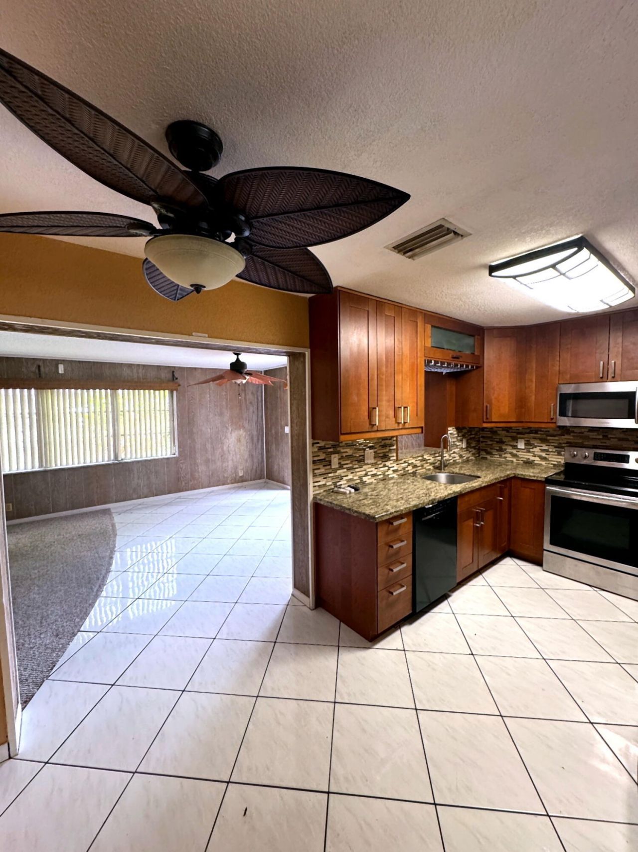 6600 Allen Street, Hollywood, FL 33024 Photo