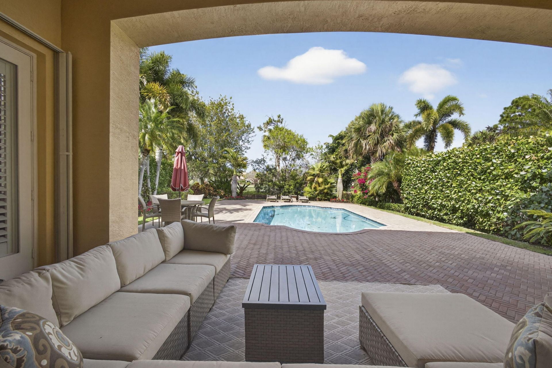 142 Viera Drive, Palm Beach Gardens, FL 33418 Photo