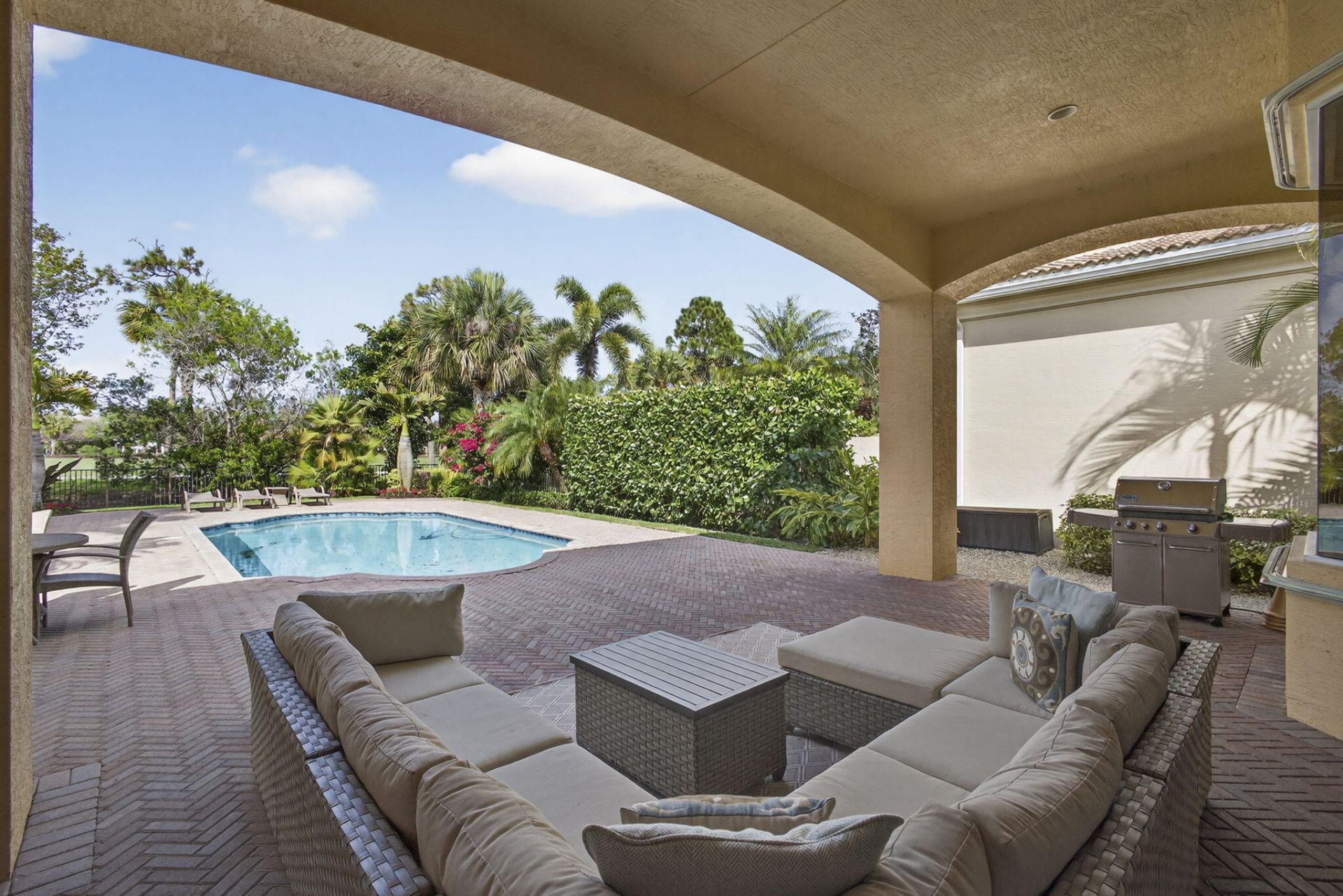 142 Viera Drive, Palm Beach Gardens, FL 33418 Photo