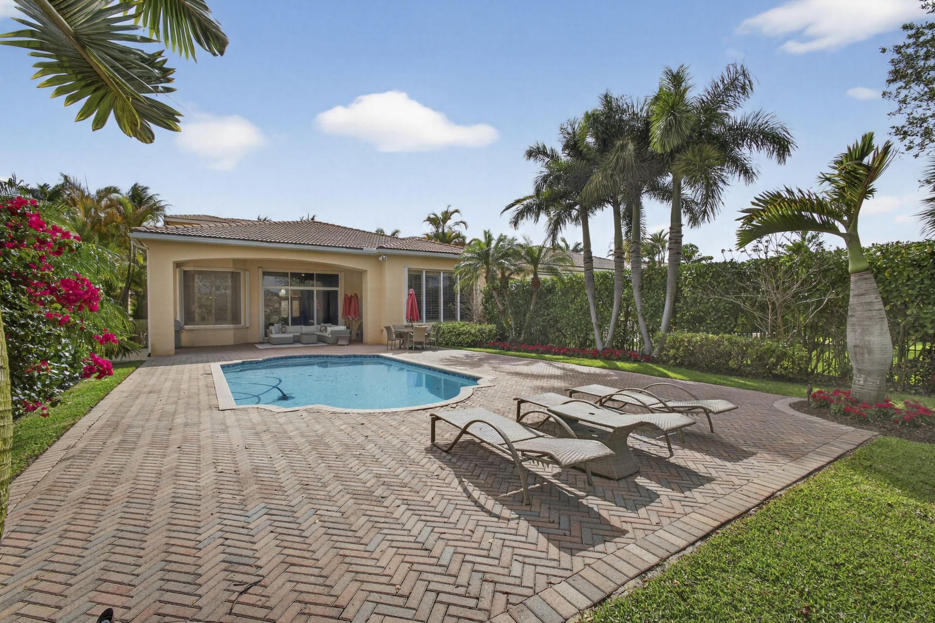 142 Viera Drive, Palm Beach Gardens, FL 33418 Photo