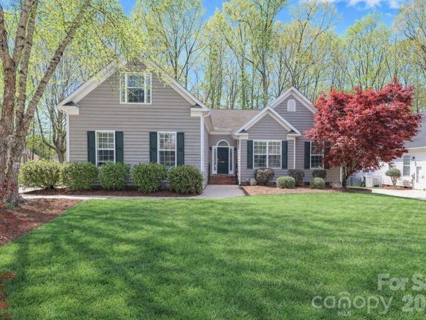 158 Forest Walk Way, Mooresville, NC 28115