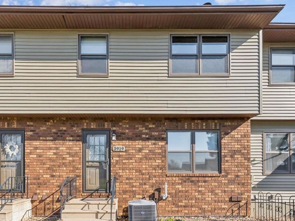 3919 Memory Lane, Unit 3919, Waterloo, IA 50701