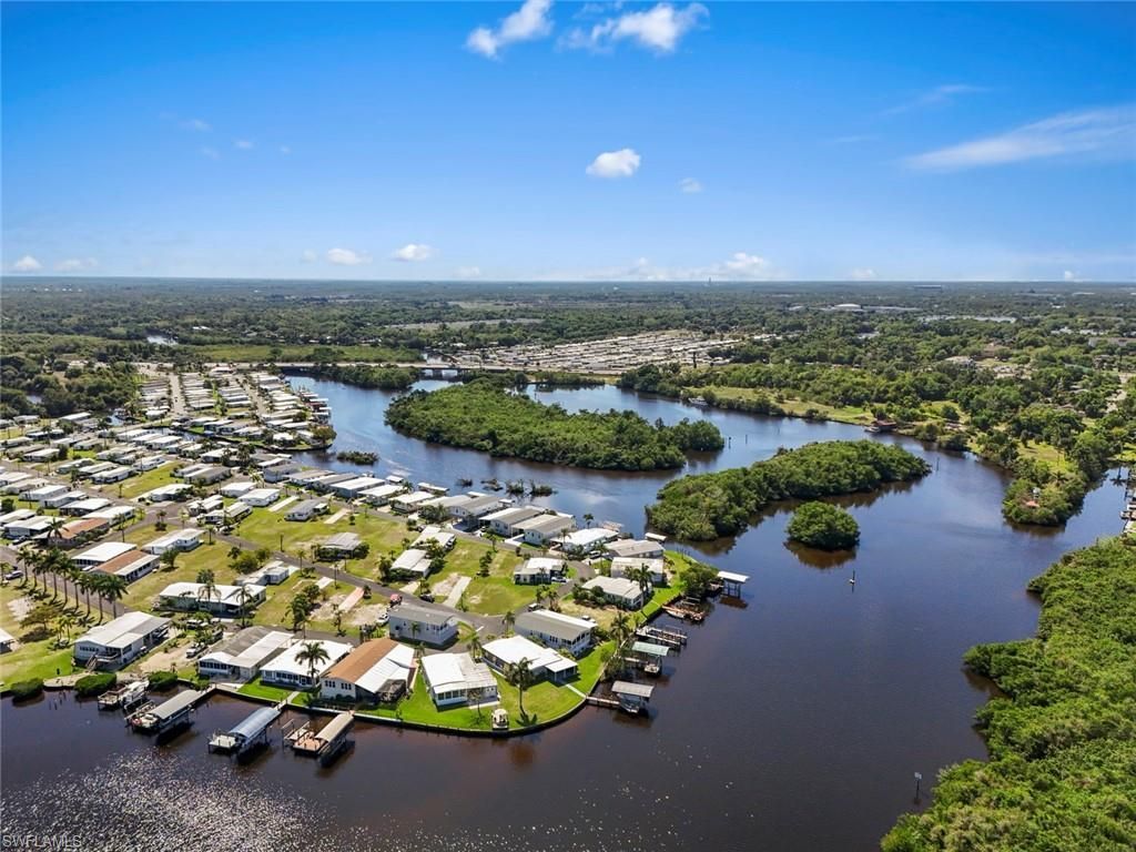 209 Sun Cir, Fort Myers, FL 33905 Photo