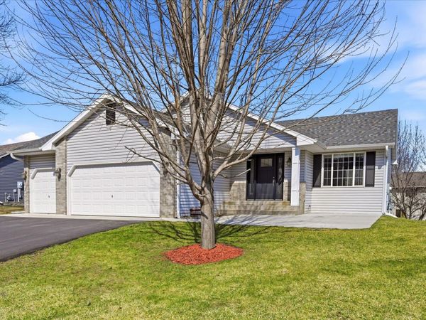 153 Pheasant Ridge Drive, Montrose, MN 55363