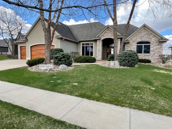 1701 Ancaster Drive NE, Byron, MN 55920