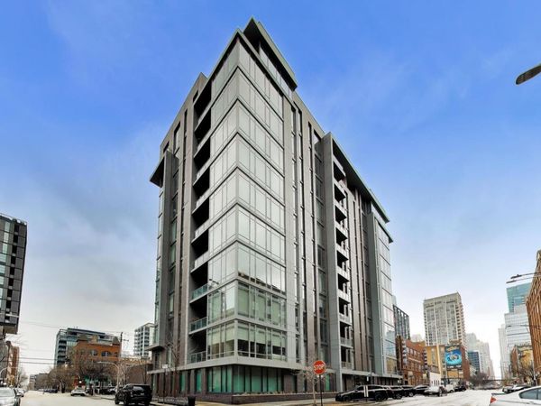 360 W Erie Street , Unit 5D, Chicago, IL 60654