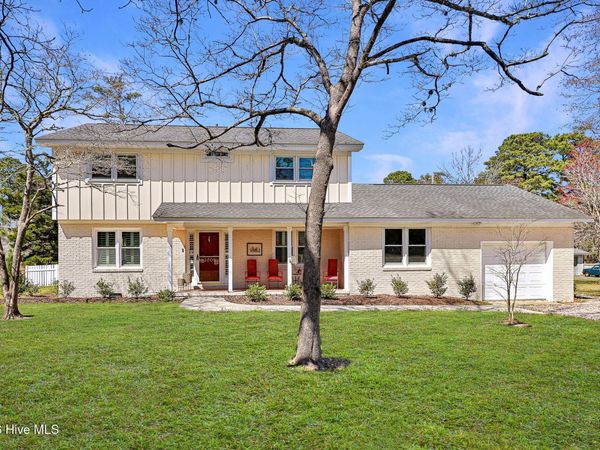 3208 Country Club Road, Morehead City, NC 28557