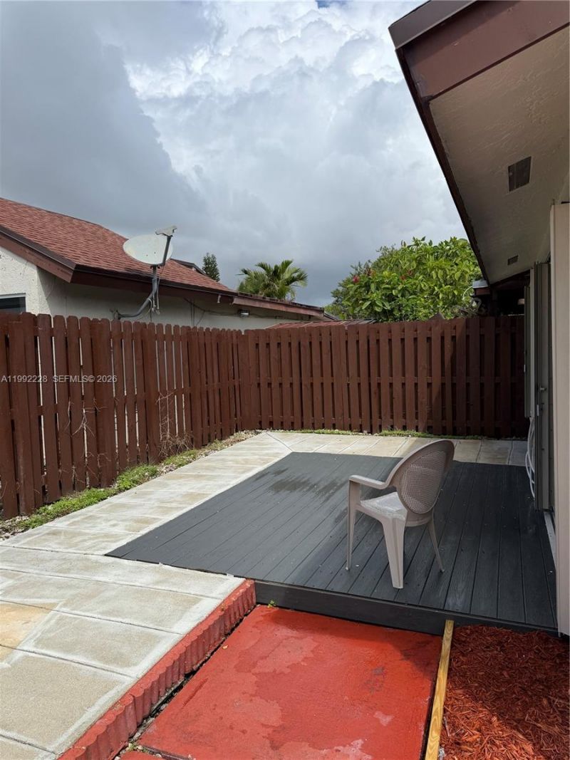 9853 NW 4th Ter, Unit 9853, Miami, FL 33172 Photo
