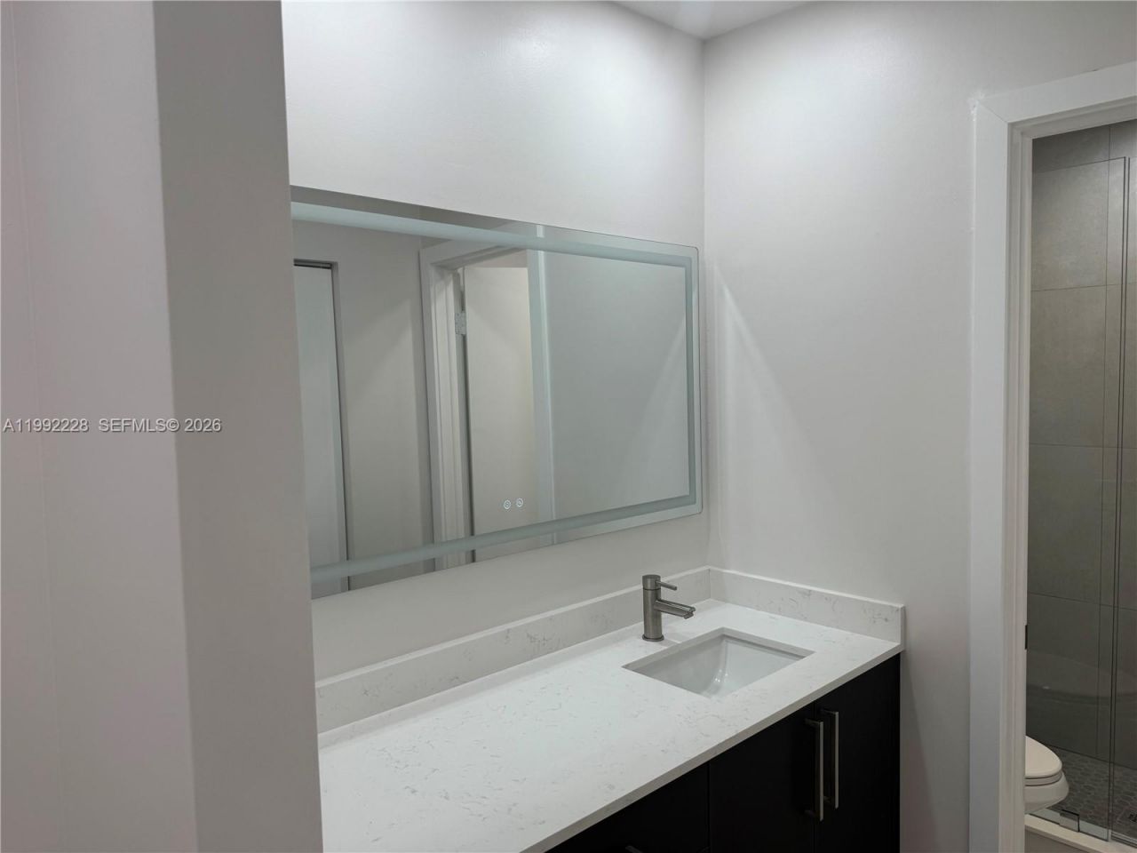 9853 NW 4th Ter, Unit 9853, Miami, FL 33172 Photo