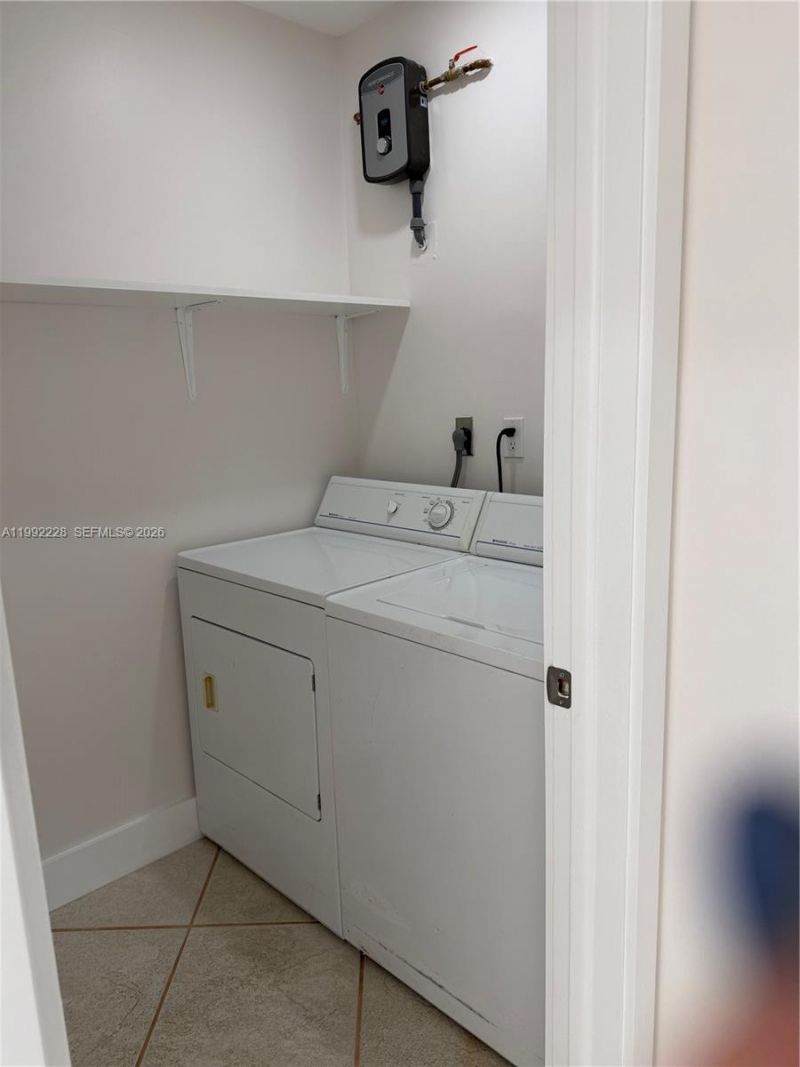 9853 NW 4th Ter, Unit 9853, Miami, FL 33172 Photo