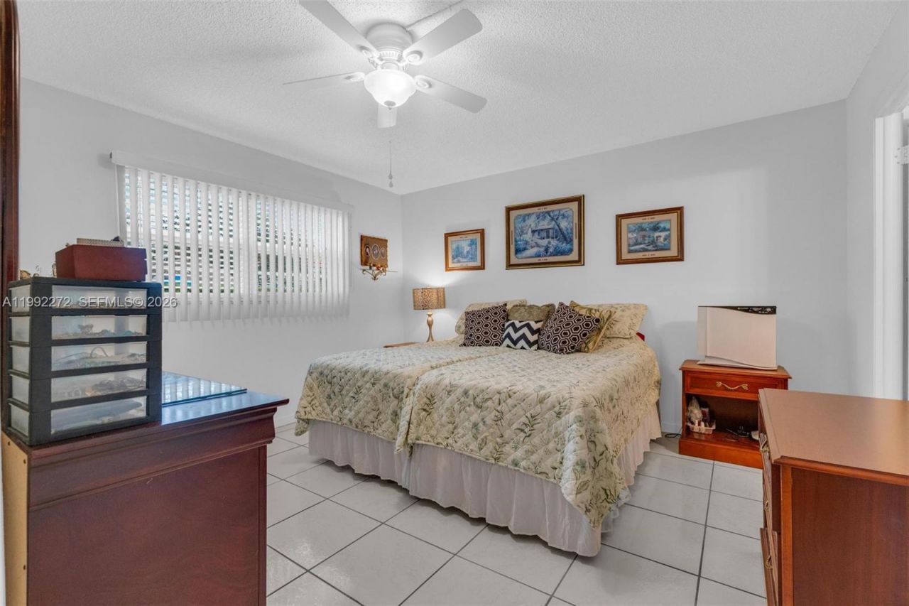 2651 E Sunrise Lakes Dr , Unit 104, Sunrise, FL 33322 Photo