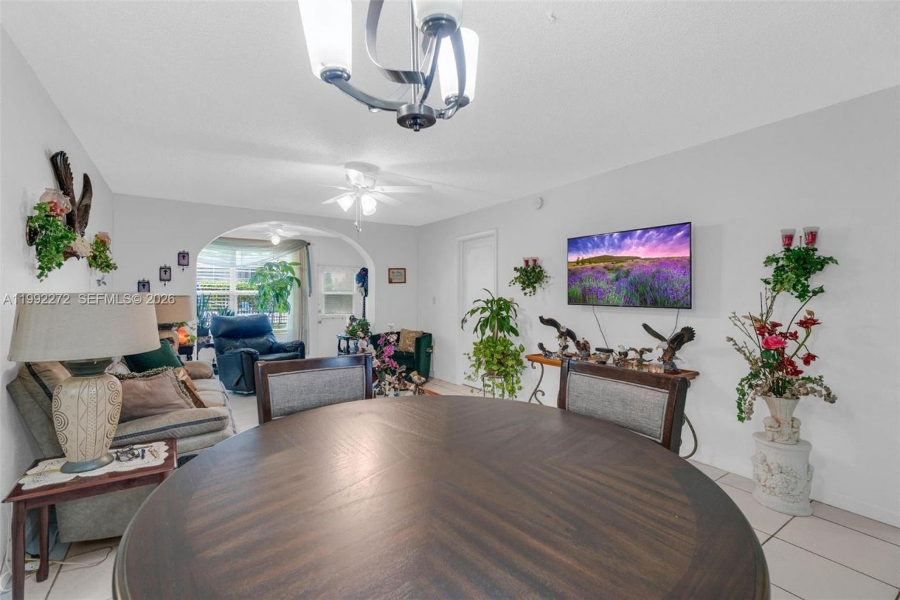 2651 E Sunrise Lakes Dr , Unit 104, Sunrise, FL 33322 Photo