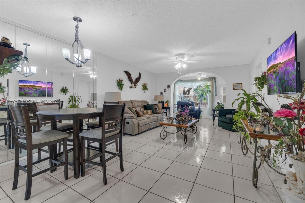 2651 E Sunrise Lakes Dr , Unit 104, Sunrise, FL 33322 Photo