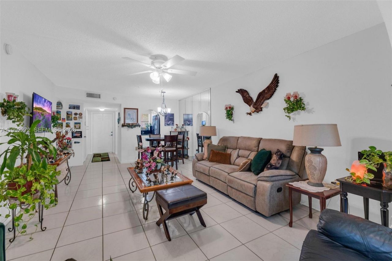 2651 E Sunrise Lakes Dr , Unit 104, Sunrise, FL 33322 Photo