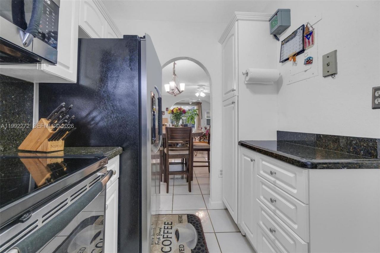 2651 E Sunrise Lakes Dr , Unit 104, Sunrise, FL 33322 Photo