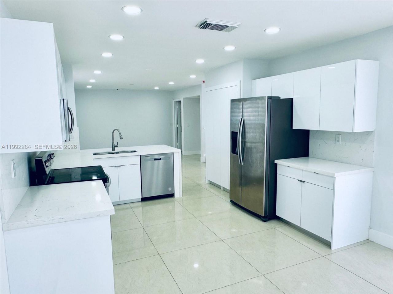 5002 SW 35th Ter , Hollywood, FL 33312 Photo