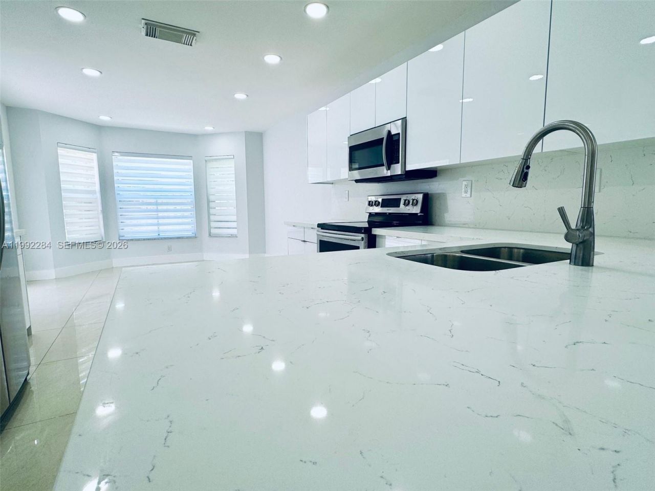 5002 SW 35th Ter , Hollywood, FL 33312 Photo