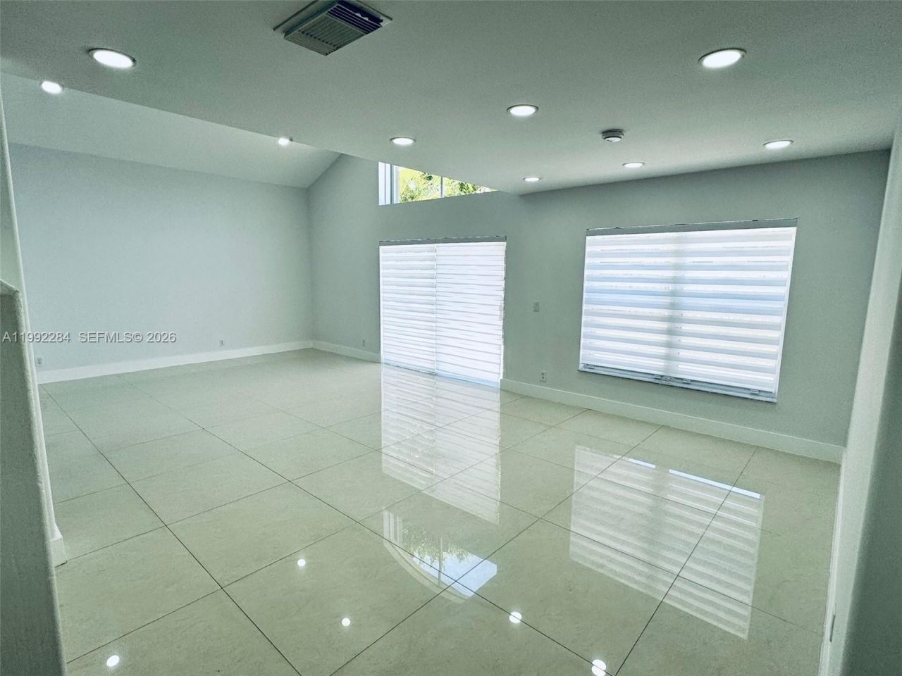 5002 SW 35th Ter , Hollywood, FL 33312 Photo