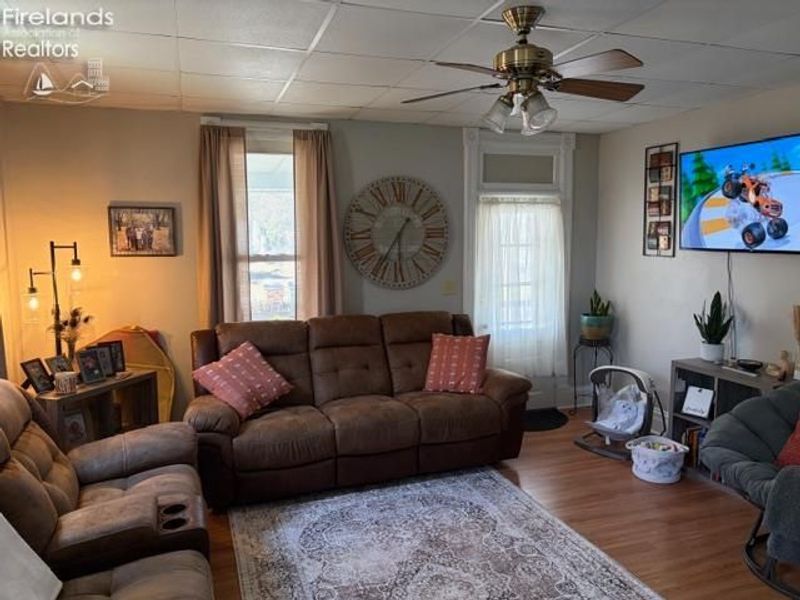 376 E Perry St, Tiffin, OH 44883 Photo 10