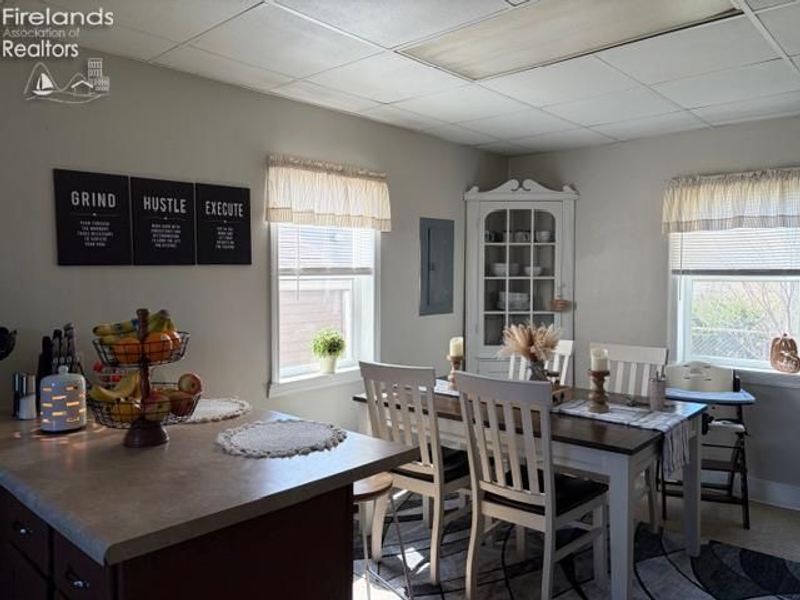 376 E Perry St, Tiffin, OH 44883 Photo 13