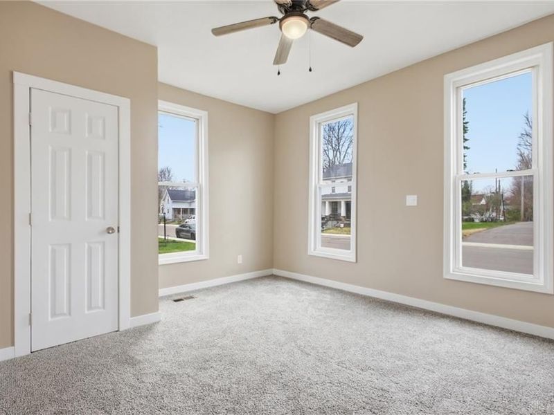 109 W Lynn Street, Saint Paris, OH 43072 Photo 16