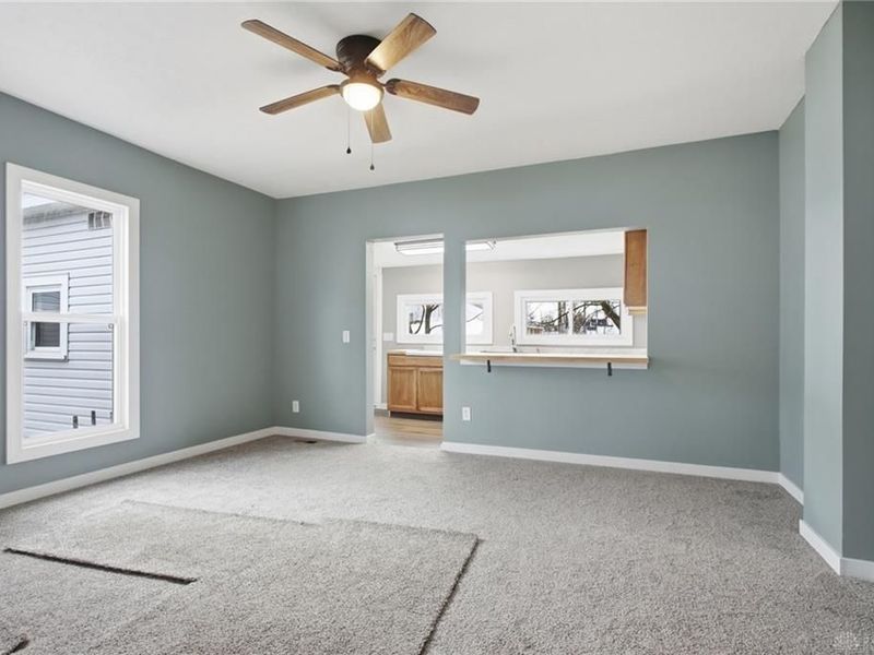 109 W Lynn Street, Saint Paris, OH 43072 Photo 4