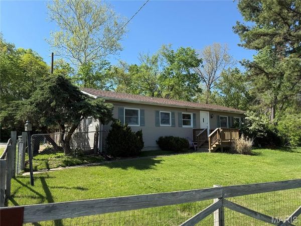 177 Highway M, Villa Ridge, MO 63089