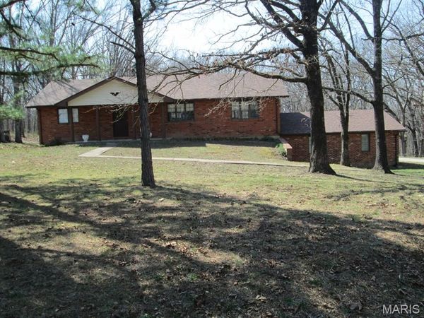531 Pickles Ford Road, St Clair, MO 63077