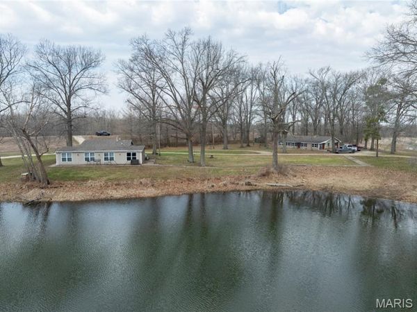 2865 Lim Long Lane , Nebo, IL 62355