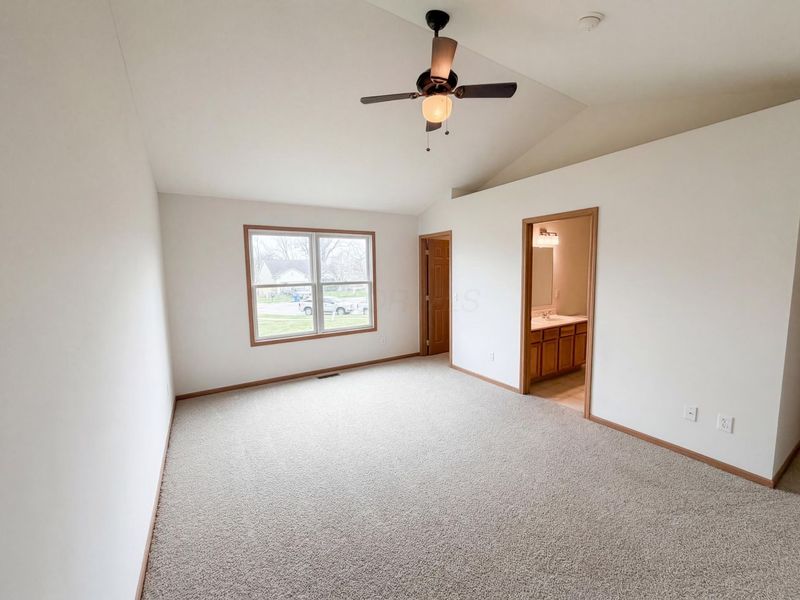 1000 Hidden Cove Way , Columbus, OH 43228 Photo 14