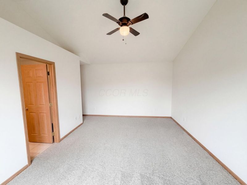 1000 Hidden Cove Way , Columbus, OH 43228 Photo 15