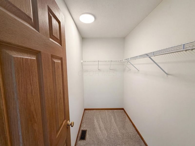 1000 Hidden Cove Way , Columbus, OH 43228 Photo 16