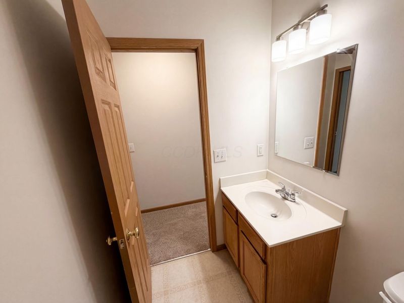 1000 Hidden Cove Way , Columbus, OH 43228 Photo 20