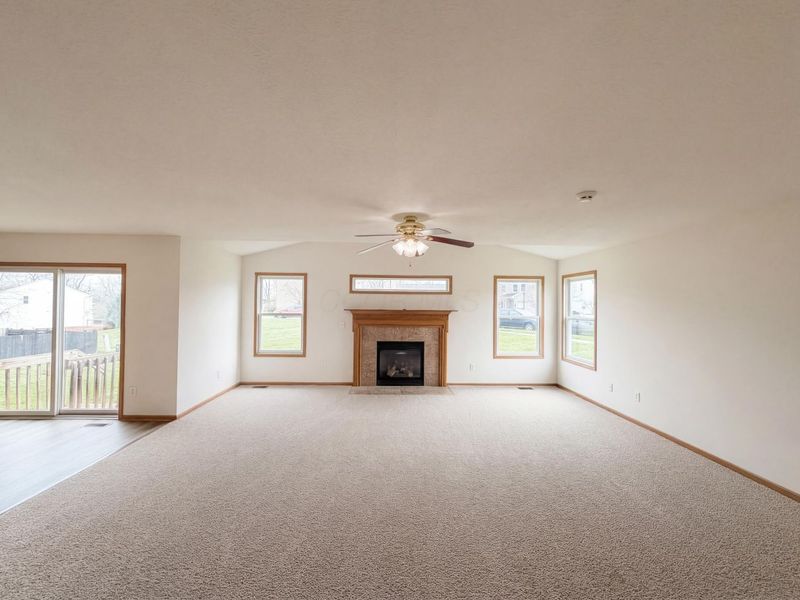 1000 Hidden Cove Way , Columbus, OH 43228 Photo 3