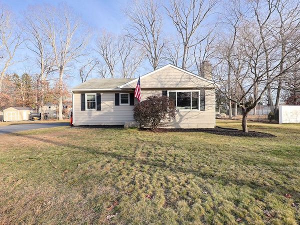 46 Melody Dr, Attleboro, MA 02703