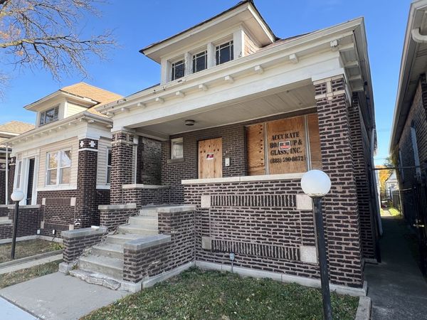 7835 S Rhodes Avenue , Chicago, IL 60619