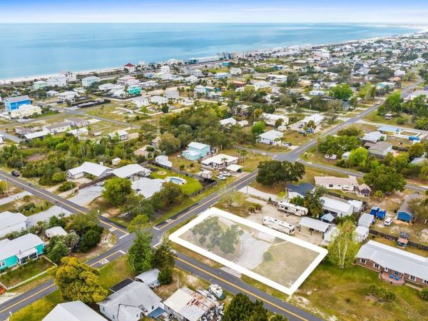 7608 Alabama Avenue, Port St Joe, FL 32456