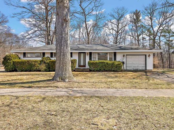 1288 Aspacia Street, Muskegon, MI 49445