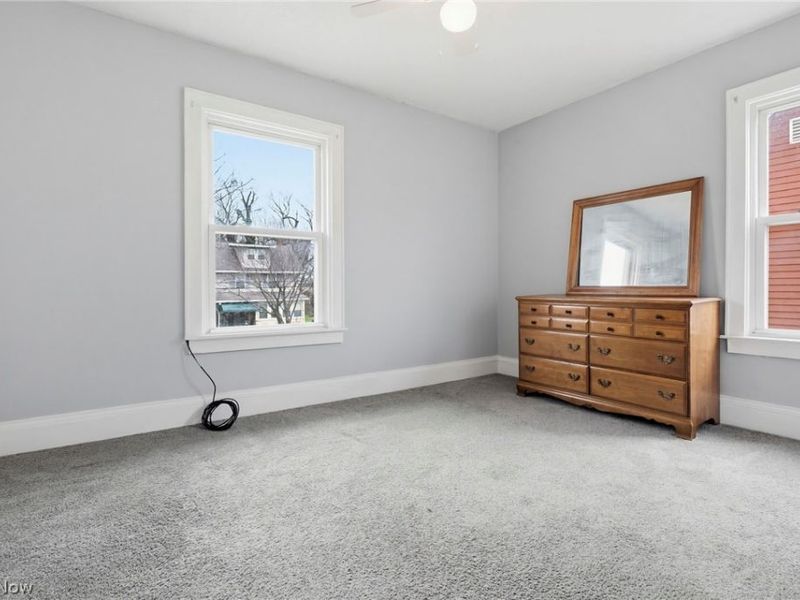 102 E Brookside Avenue , Akron, OH 44301 Photo 15