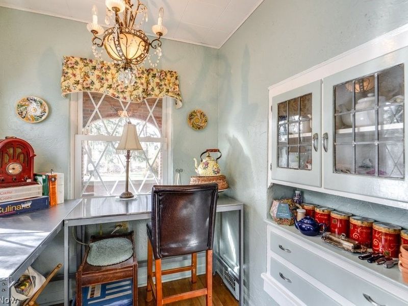 18860 Lorain Road , Fairview Park, OH 44126 Photo 17