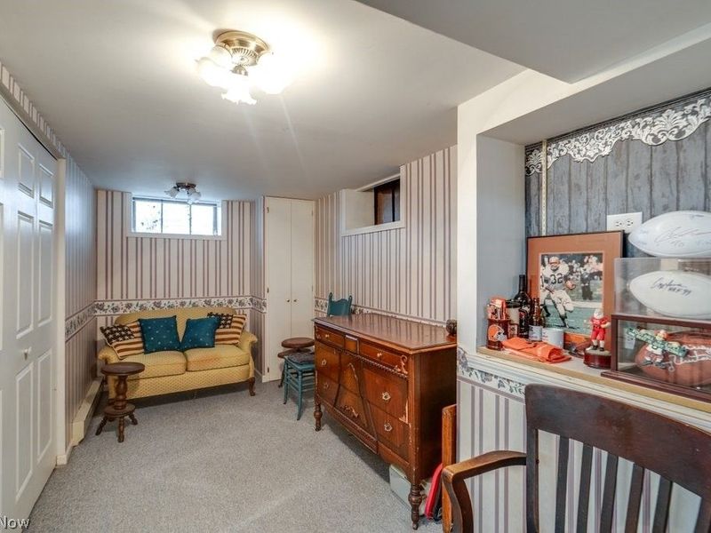 18860 Lorain Road , Fairview Park, OH 44126 Photo 19