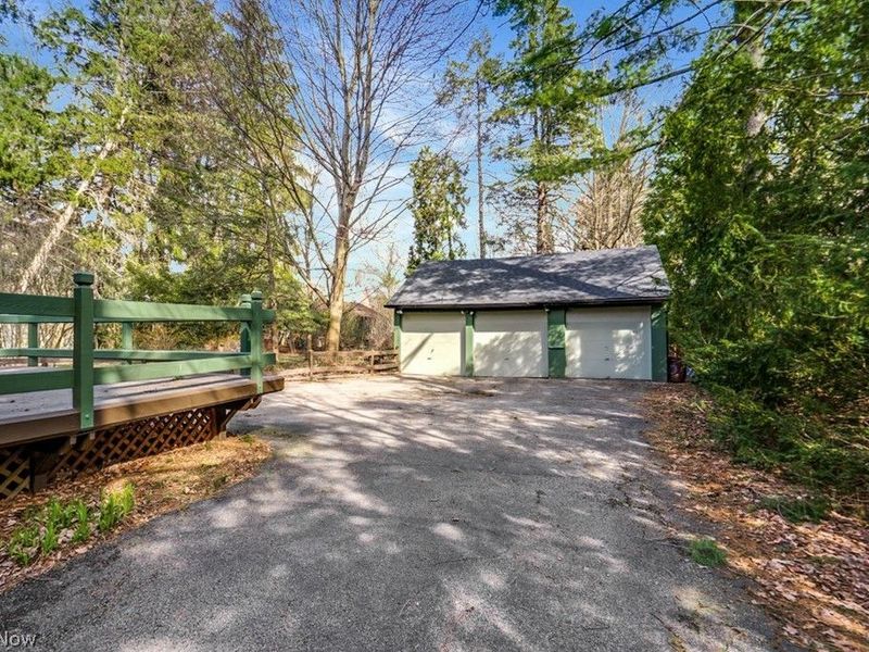 18860 Lorain Road , Fairview Park, OH 44126 Photo 4