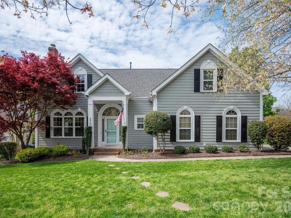 8900 Valewood Court, Charlotte, NC 28210