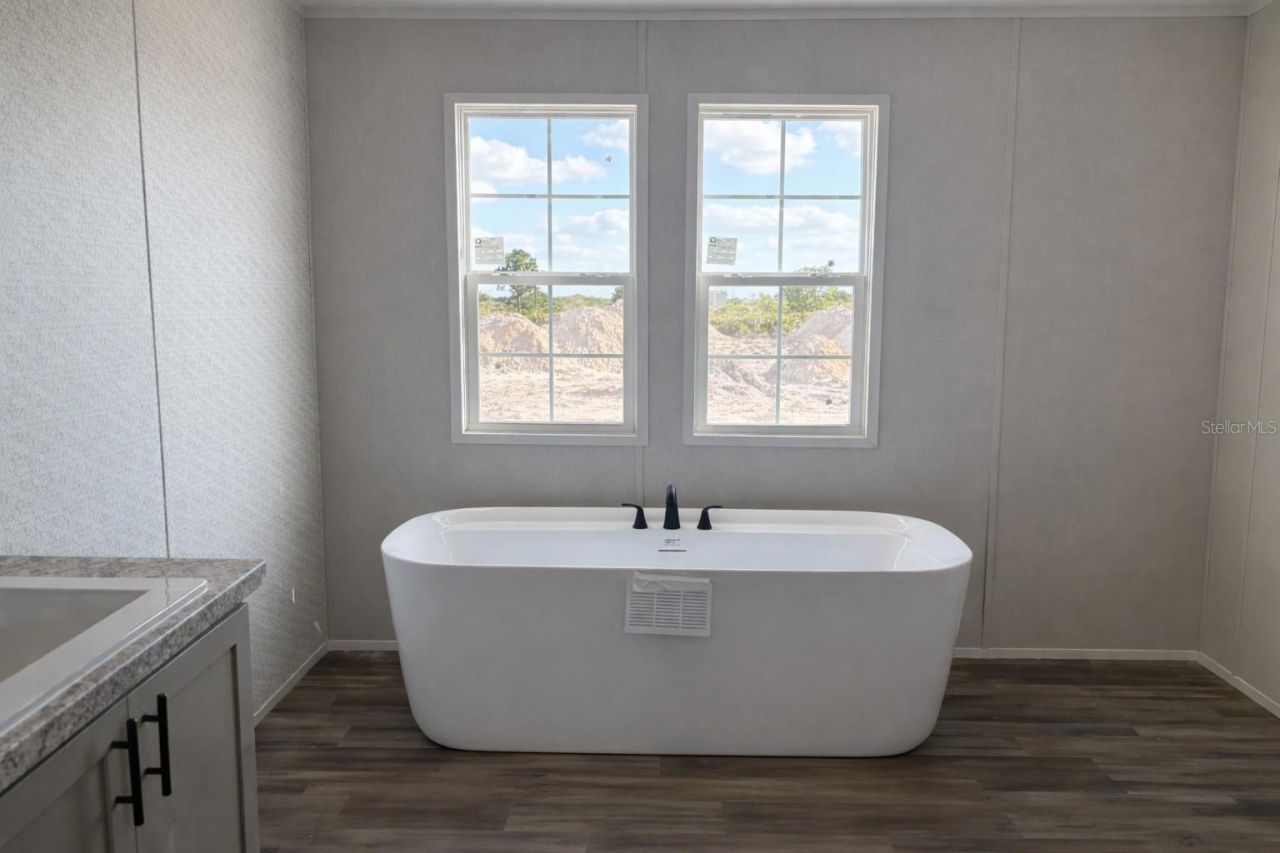 18990 NW 268th Street , Okeechobee, FL 34972 Photo