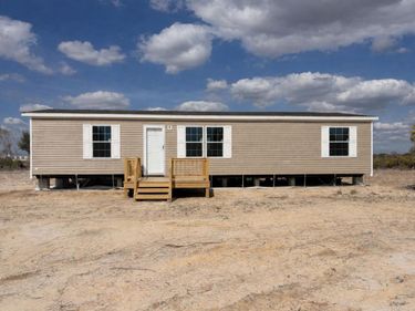 19033 NW 262ND STREET , OKEECHOBEE, FL 34972