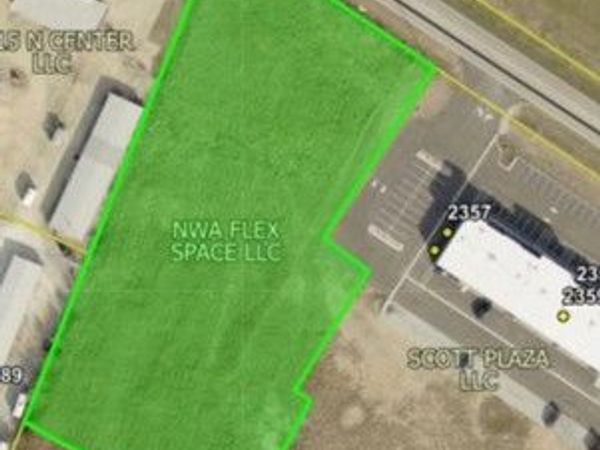 N Center Street, Elkins, AR 72701