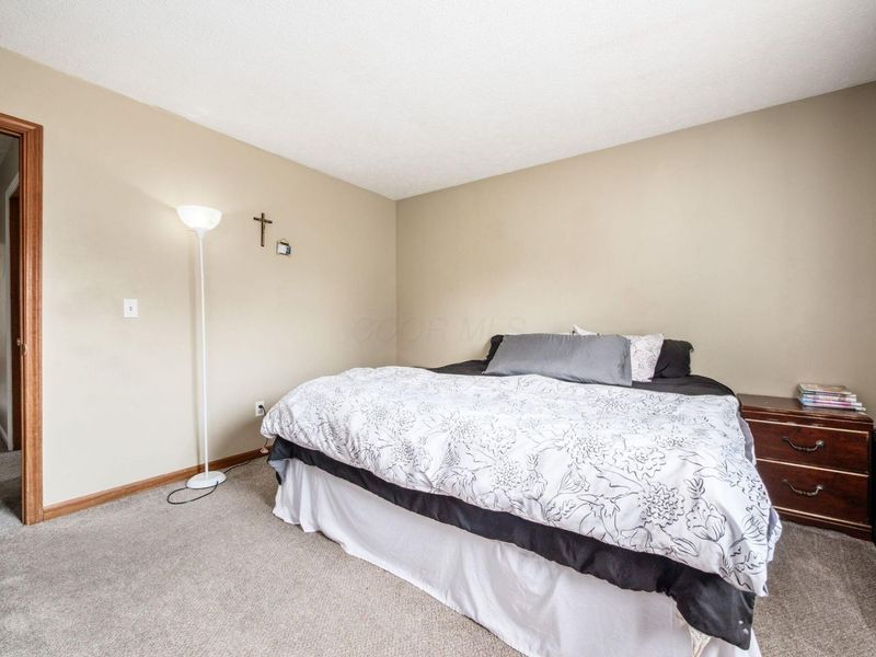 8715 Fairbrook Avenue, Galloway, OH 43119 Photo 19