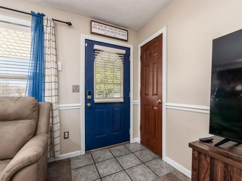 8715 Fairbrook Avenue, Galloway, OH 43119 Photo 4