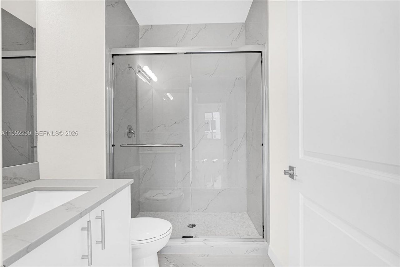 22555 SW 125th Ave , Unit 13A, Miami, FL 33170 Photo