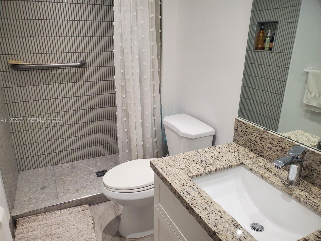1205 Mariposa Ave, Unit 206, Coral Gables, FL 33146 Photo